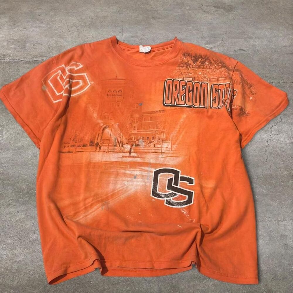Delta Men's Orange T-shirt